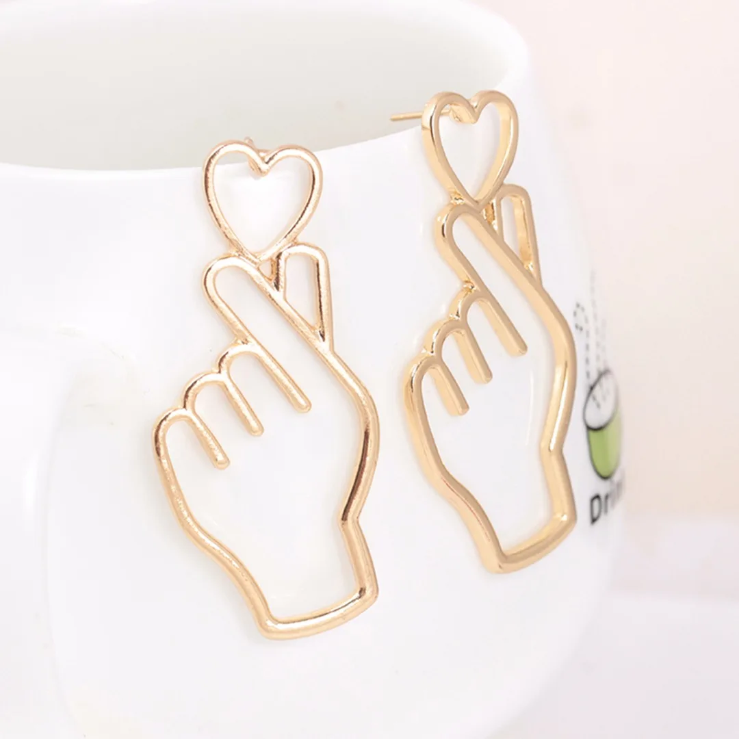 Hollow Charms Women Cute Hand Gesture Korean Earrings Stud Gold/Silver Chic Love Heart Outline Ear Stud Fashion Jewelry Gifts