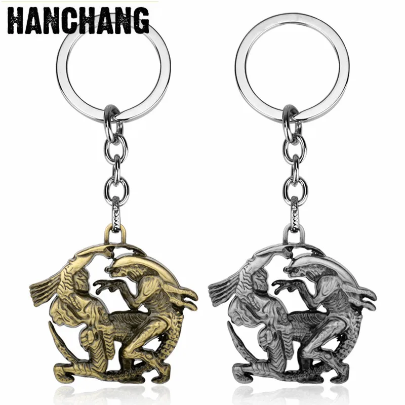 

Horror Aliens V Predator Double AVP Keychain 3D Game Alien Queen Pendant Keyring Holder Lavae Prometheus Men Jewelry Souvenir