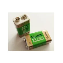 Chaud-vente 2 pcs/lot 800 mAh Li-ion 9 V Rechargeable Batteries Pour détecteurs de Fumée Sans Fil Microphones