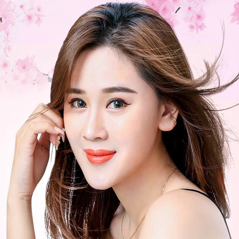 Увлажняющий бальзам для губ Cherry blossoms Essence бесцветный Восстанавливающий морщинки