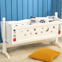 Детская кроватка деревянный стол. Кровать. Роллер ou кроватка для новорожденного игровая кровать
