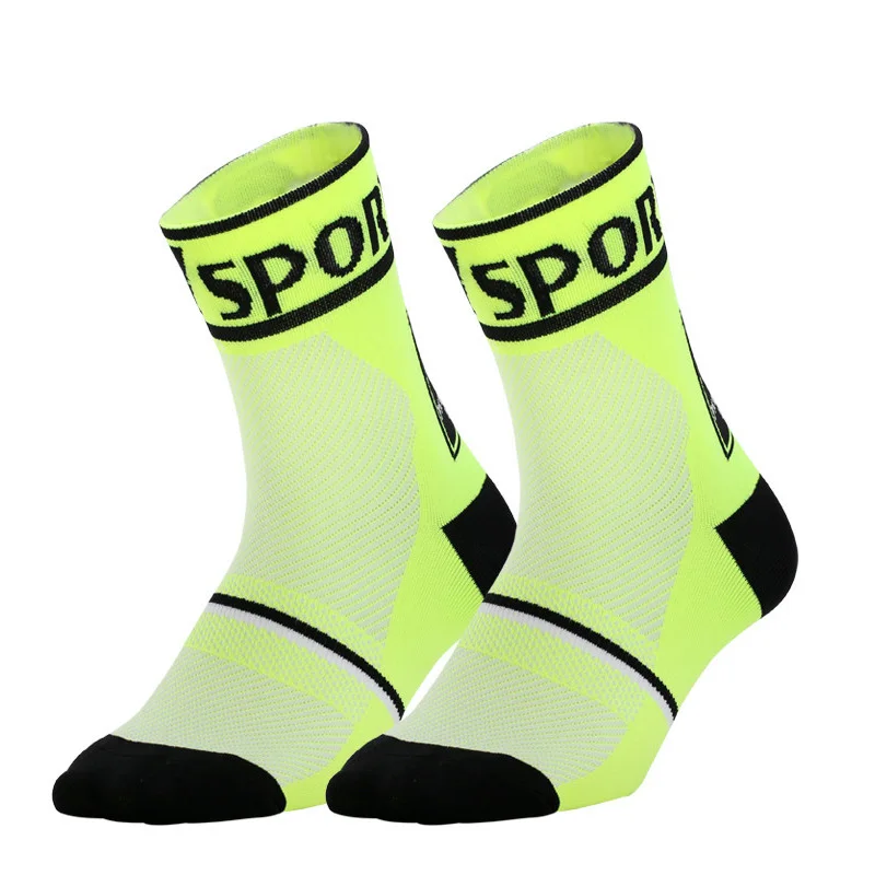 Для мужчин Профессиональные бренд спортивная Pro велосипедные носки удобные дорожный велосипед носки горный велосипед носки спортивные носки Для женщин Eur 35- 45 носки мужские носки женские короткие высокие носки - Цвет: Зеленый