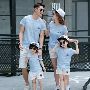 

2pcs Mum Mother and Daughter Clothes Pajamas Matching Clothes Summer Family Clothing Sets Mother Father Baby Son Shirt and Pants