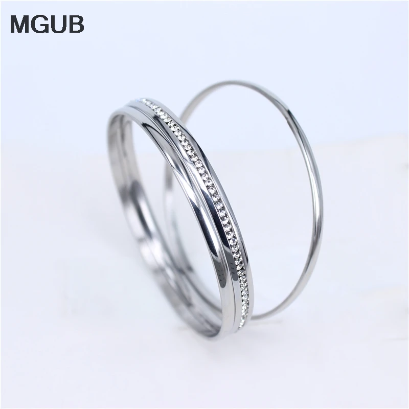

MGUB silver color 3 in one Crystal Bracelet 316L Stainless Steel Classic Men and Women Smooth Comfortable Jewelry LH358