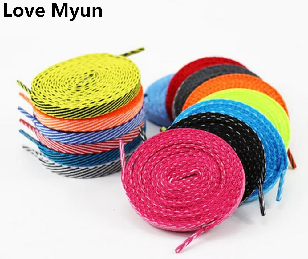 Diagonal stripes colored shoelaces unisex fashion casual sneaker canvas