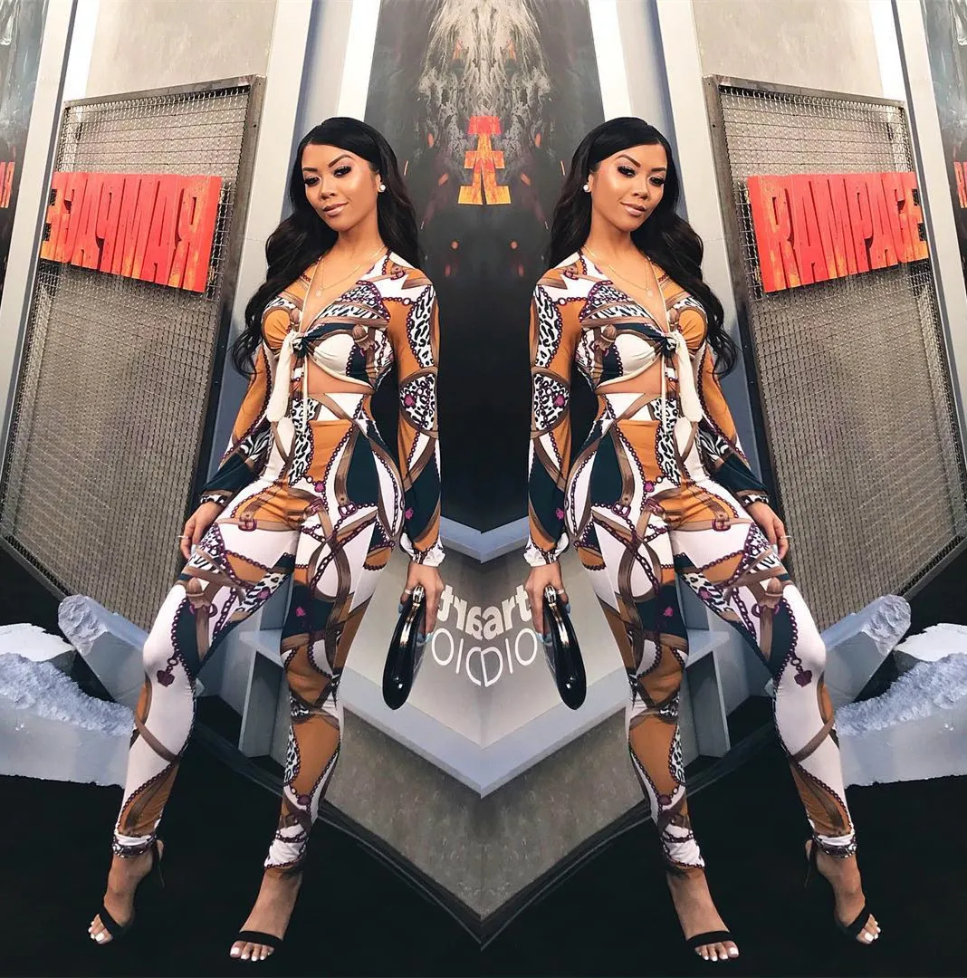 

2019 European and American fashion new women's sexy nightclub print two-piece dress suit