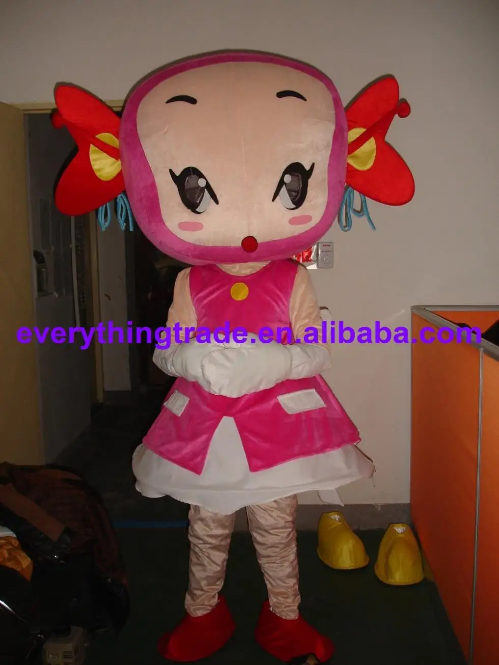 Hot sale 2017 Adult Cartoon Character cute girl Mascot Costume