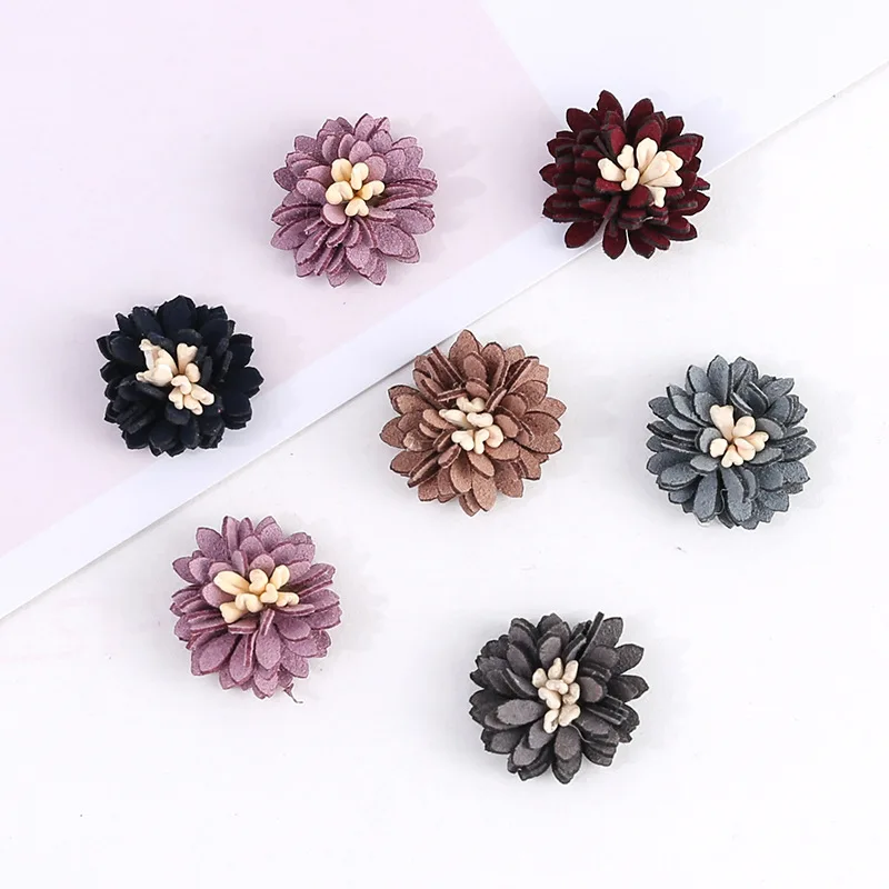 

Savica 10pcs/lot Artificial Daisy Suede Fabric Flowers For Wedding Headdress Christmas DIY Scrapbook Crafts Accessories LX753