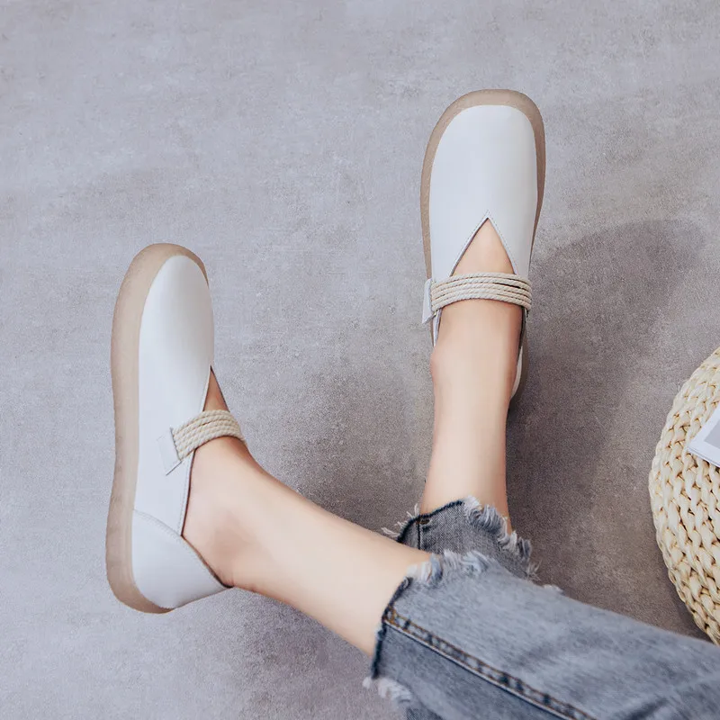 

2019 autumn new fashion simple solid color flat shoes women leather soft and comfortable wild casual shoes