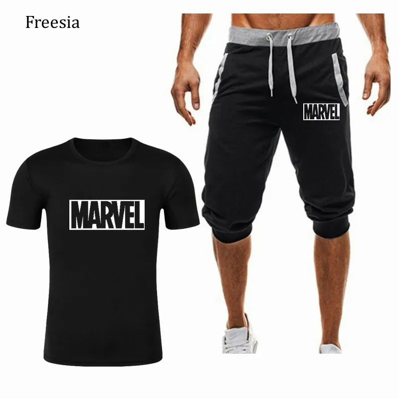 

Men's summer casual suit new hot Marvel printing LOGO pattern two-piece cotton T-shirt casual sports shorts wear