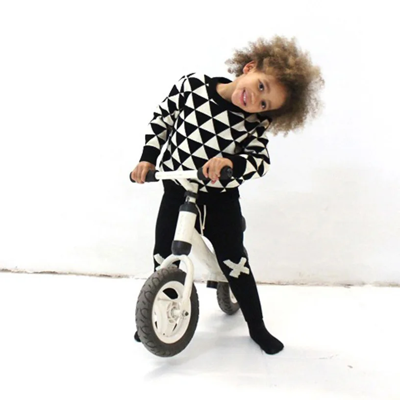 

2017 Autumn New Baby Boys Girls Sweaters Pullover Kids Knitted Sweater Cartoon Toddler Sweater Winter Boys Cardigan