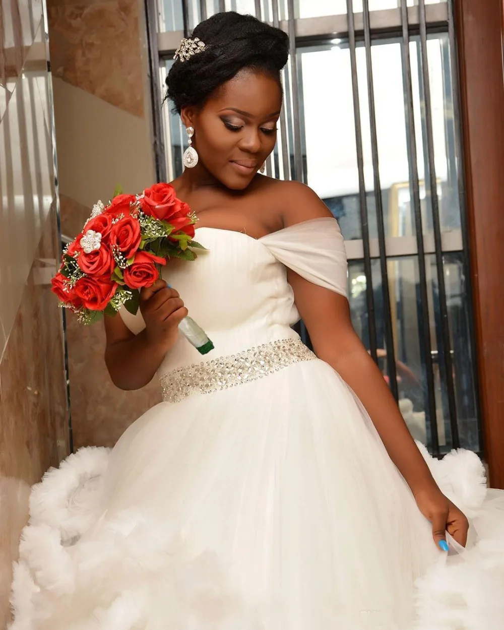 2018-sweety-bridal-gowns-off-shoulder-tiered