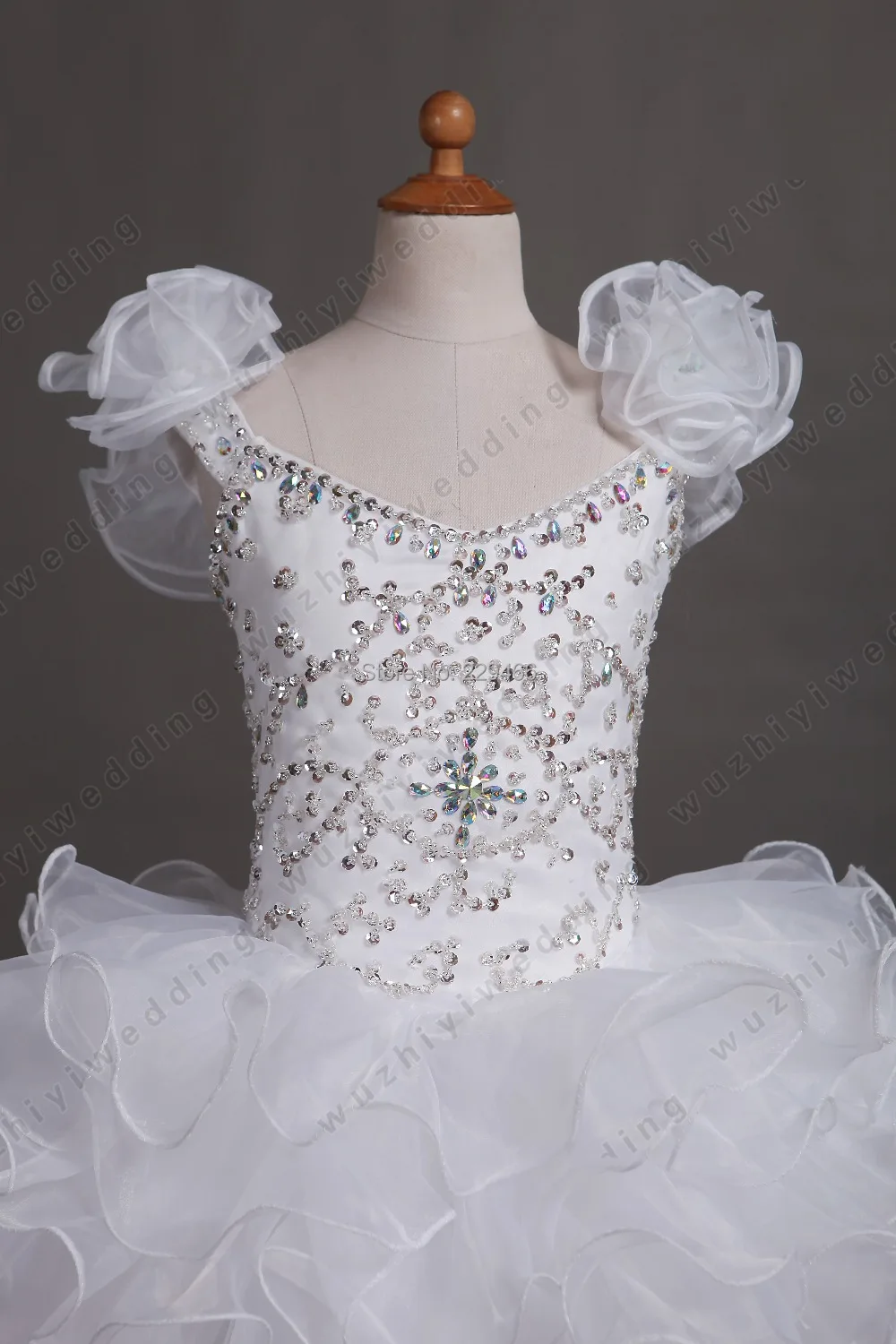 Wuzhiyi белый кристалл Бисер Паффи Симпатичные для маленькой принцессы платья для свадеб Праздничные платья для девочек высокого качества с цветочным узором для девочек