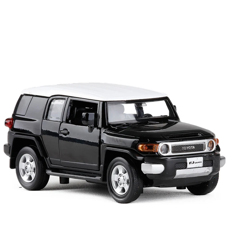 1:32 FJ Cruiser SUV моделирующая модель игрушечного автомобиля из сплава детские игрушки подлинный коллекционный подарок внедорожник дети - Цвет: Черный