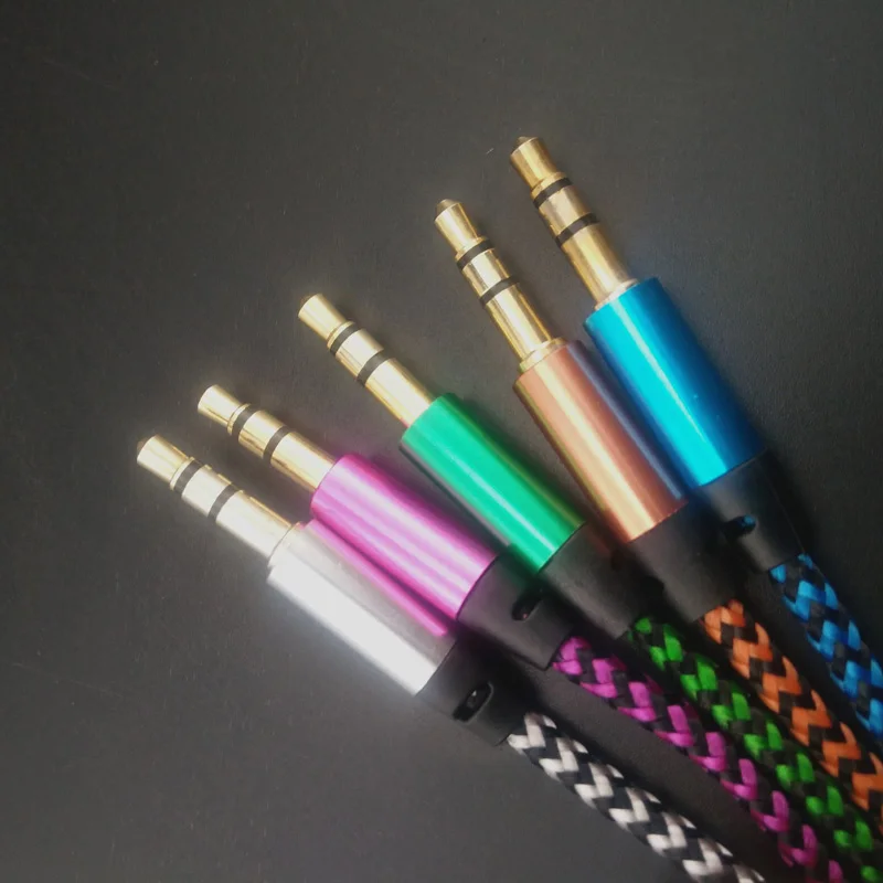 

1m Nylon Aux Cable 3.5 mm Male to Male Jack Auto Car Audio Cable line for Peugeot 206 207 208 301 307 308 407 2008 3008 4008