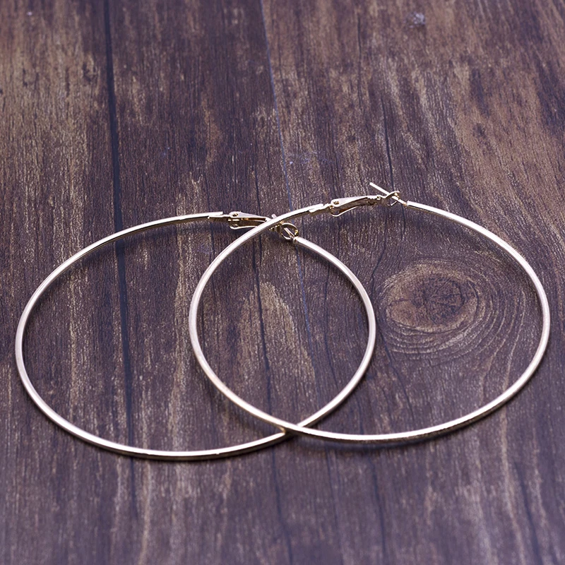 Модные женские серьги-кольца с большими кругами золотого и серебряного цвета, модные ретро серьги с большими кругами