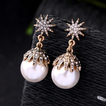 

Antique Gold Color Crystal Snow Flower Earrings Big Simulated Pearl Beaded Pendant Earrings For Bridals Wedding Jewelry