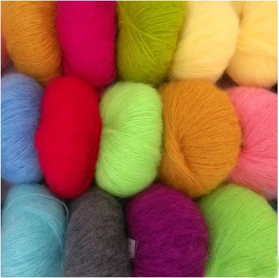 

Wholesale 10 balls/lot 250g natural soft Milk acrylic cotton yarn thick yarn color hot thick Angla wool yarn