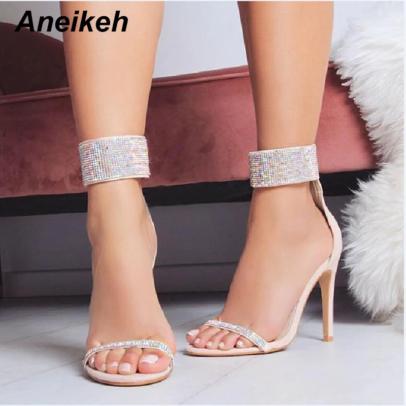 Aneikeh 2018 صندل الصيف جديد المرأة بلينغ بلينغ الترتر كريستال المفتوحة تو زيبر عودة الأسود البيج الزفاف حزب الصنادل أحذية