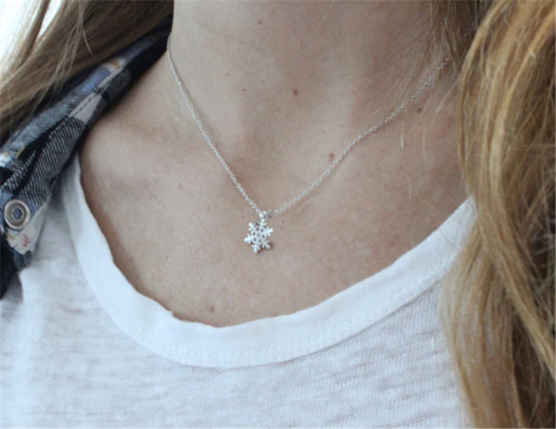 choker necklace