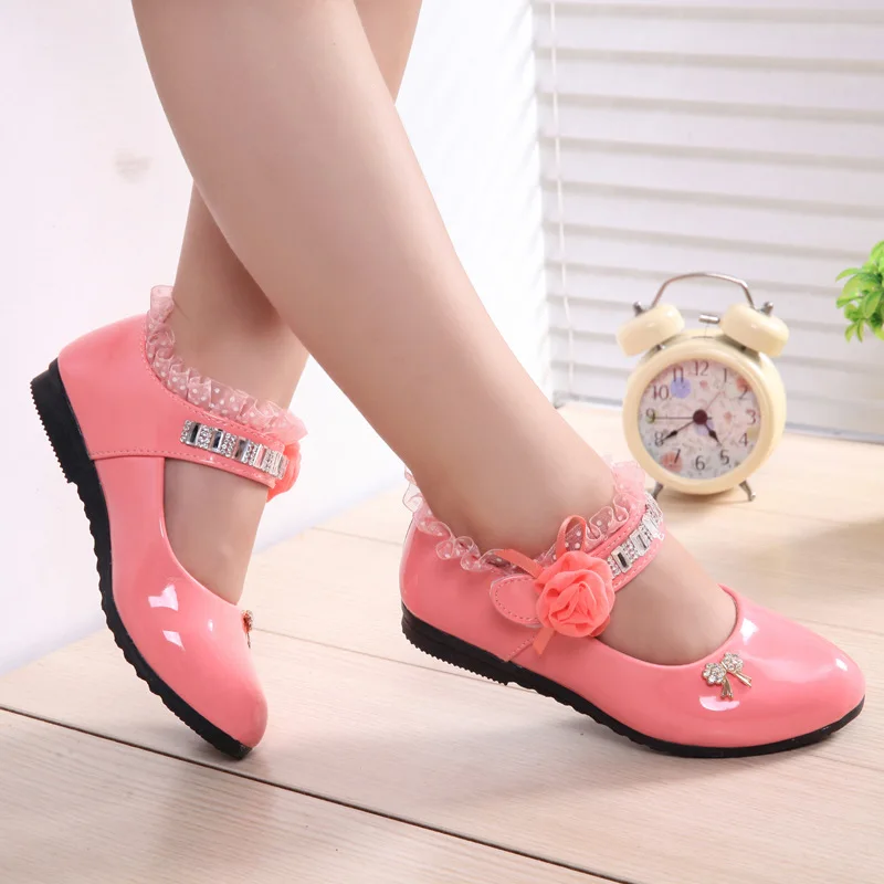 

2019 Spring Girls Shoes PU Rhinestone Rose Flower Princess Party Elegant Wedding Leather Shoes for Girls Flat Casual Kids Shoes