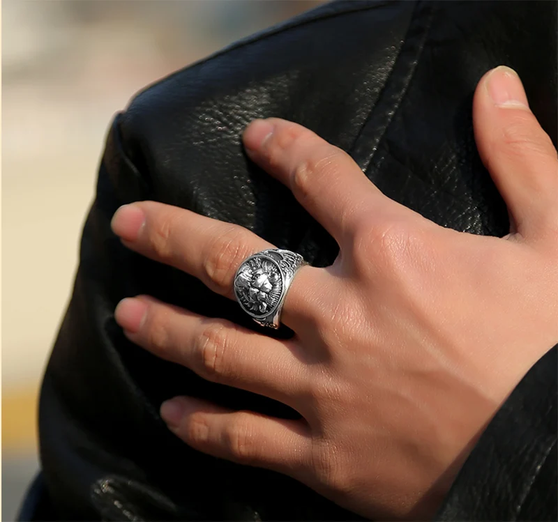 Tiger Head Ring Image 3