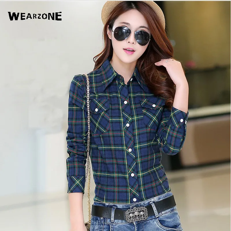 women's plaid flannel shirt outfit
