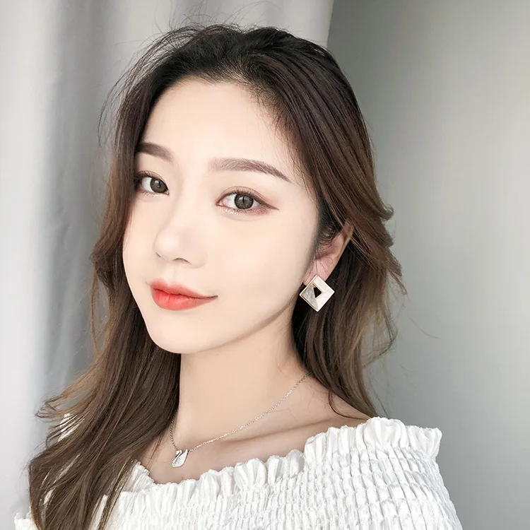 10308J.JPG