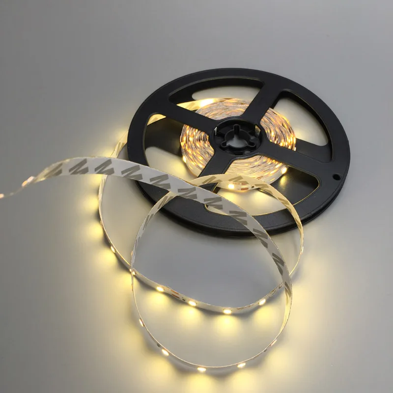 Tiras de Led dc plugue Tensão : 12v
