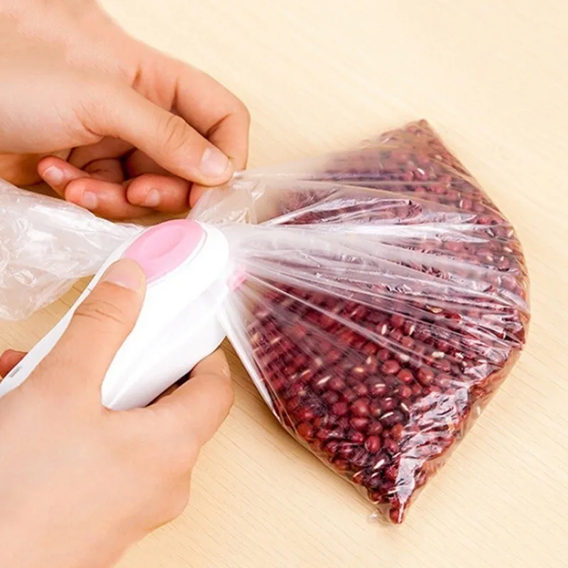 1pc Portable Mini Plastic Bag Sealing Machine Capper with Ceramic Heating Head Snack Food Plastic Bag Home Closer Storage Tool (2)