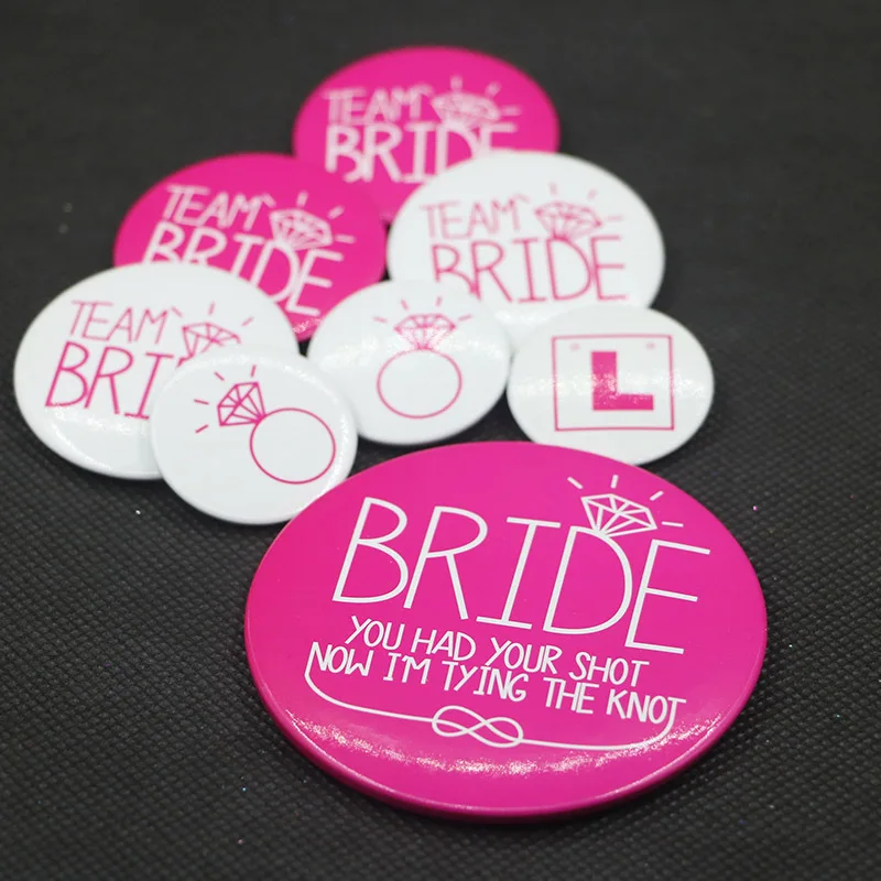 White badge set