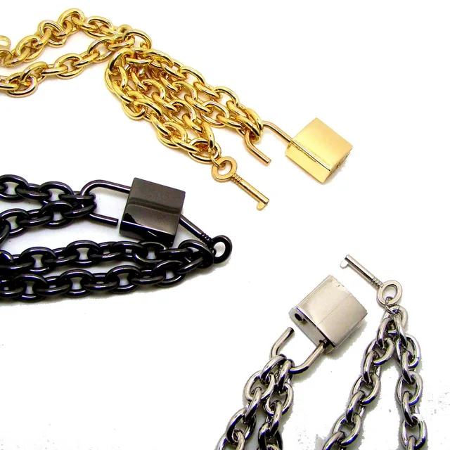 【Nff】key lock necklace☆お急ぎください！超人気☆ Stainless Steel Lock and Key Pendant Hip Hop Heavy Duty Long