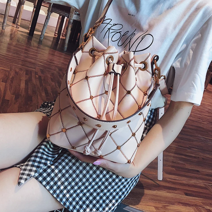 

free shipping women Crossbody Bucket bag Shoulder Bags Messenger Bag handbag high quality Female pu leather 19*25*13