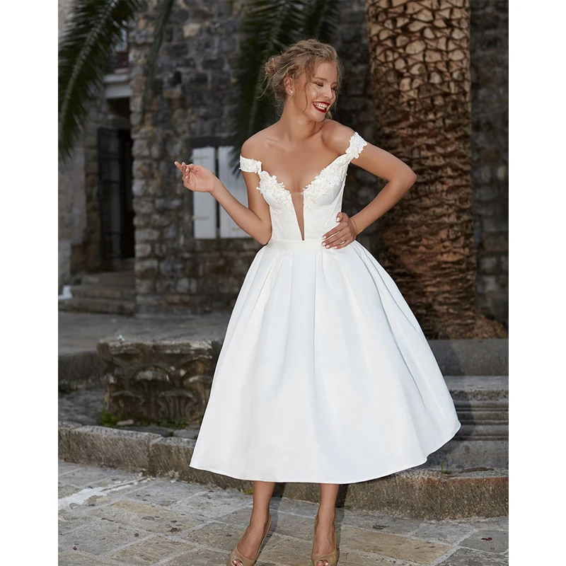Verngo 2019 Fashion Appliques Satin 