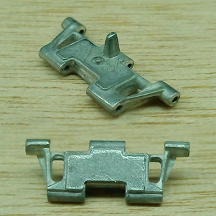 

U.S. M2/M3/M270/AAV7 late 1:35 tank model metal track Assembly model Toys