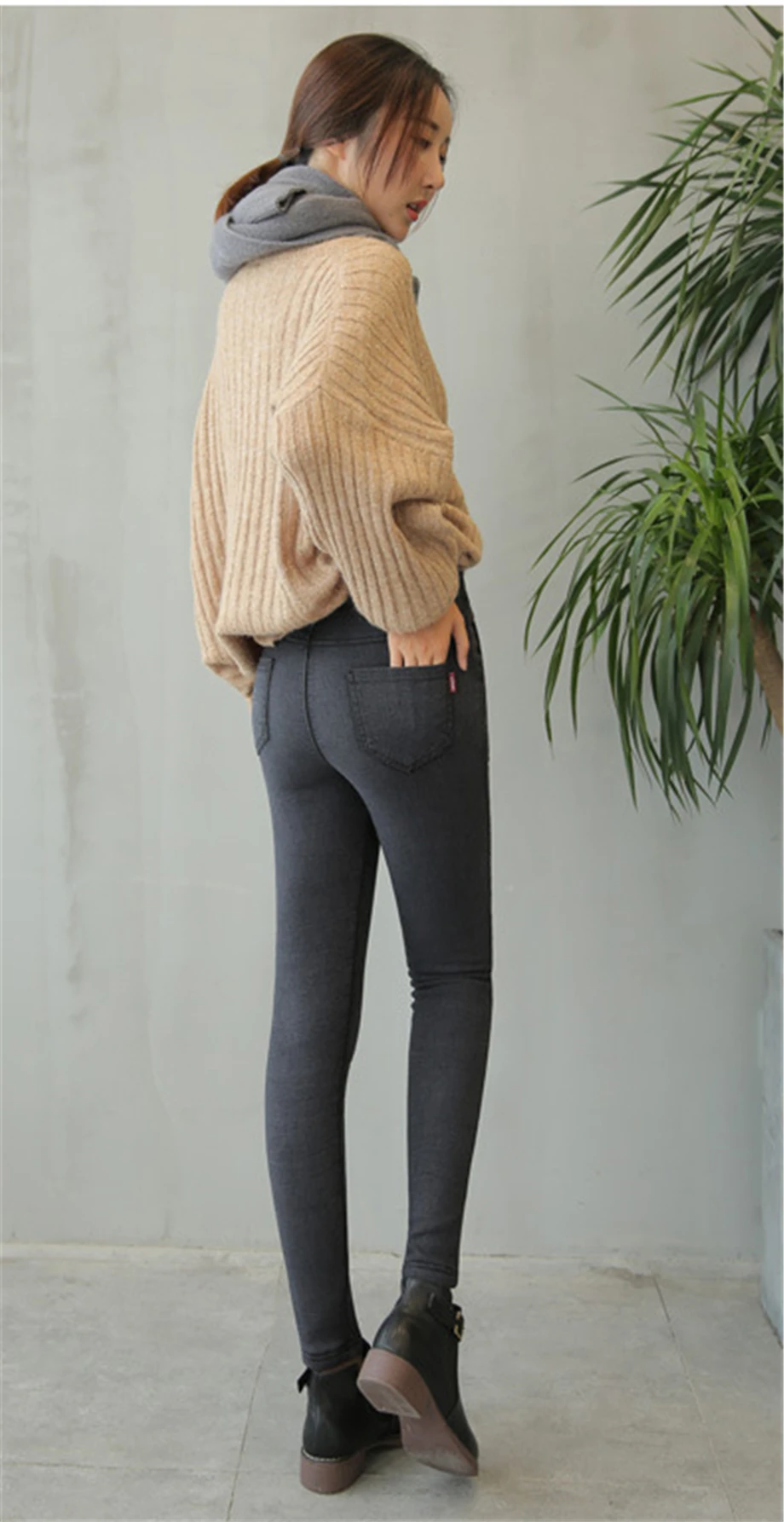 Зимние вельветовые толстые узкие брюки для женщин модные с высокой талией эластичные теплые флисовые брюки размера плюс 4XL женские офисные брюки осень