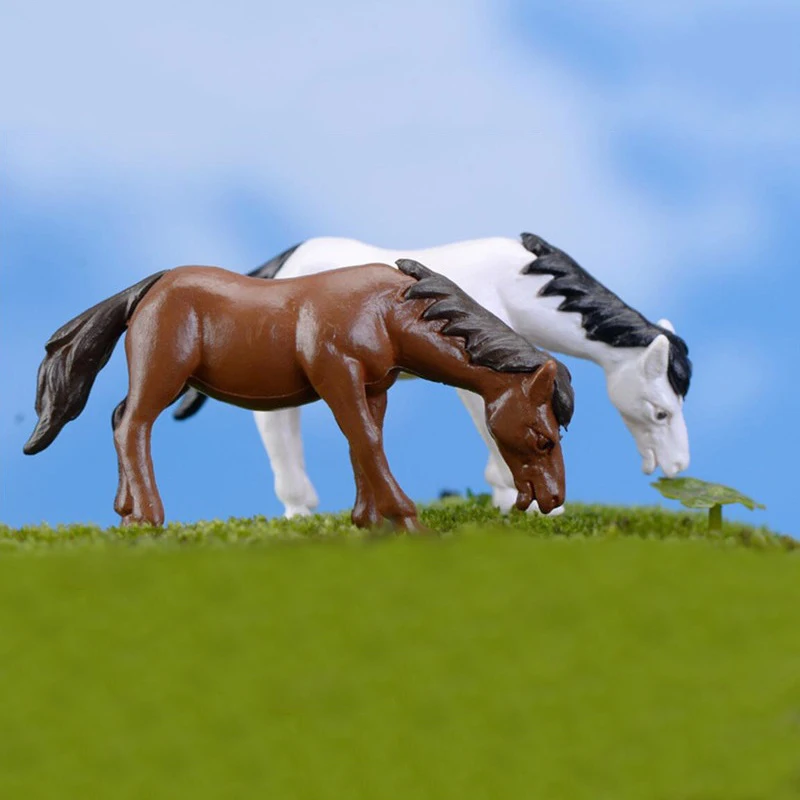 

Horse Animal Miniature Fairy Garden Home Decoration Mini Resin Craft Dollhouse Micro Landscaping Decor DIY Gift Moving Forest