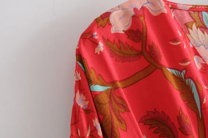 Винтажное шикарное женское Красное Цветочное платье с рукавом летучая мышь пляжное платье в богемном стиле кимоно женское платье с v-образным вырезом и поясом Boho maxi vestidos