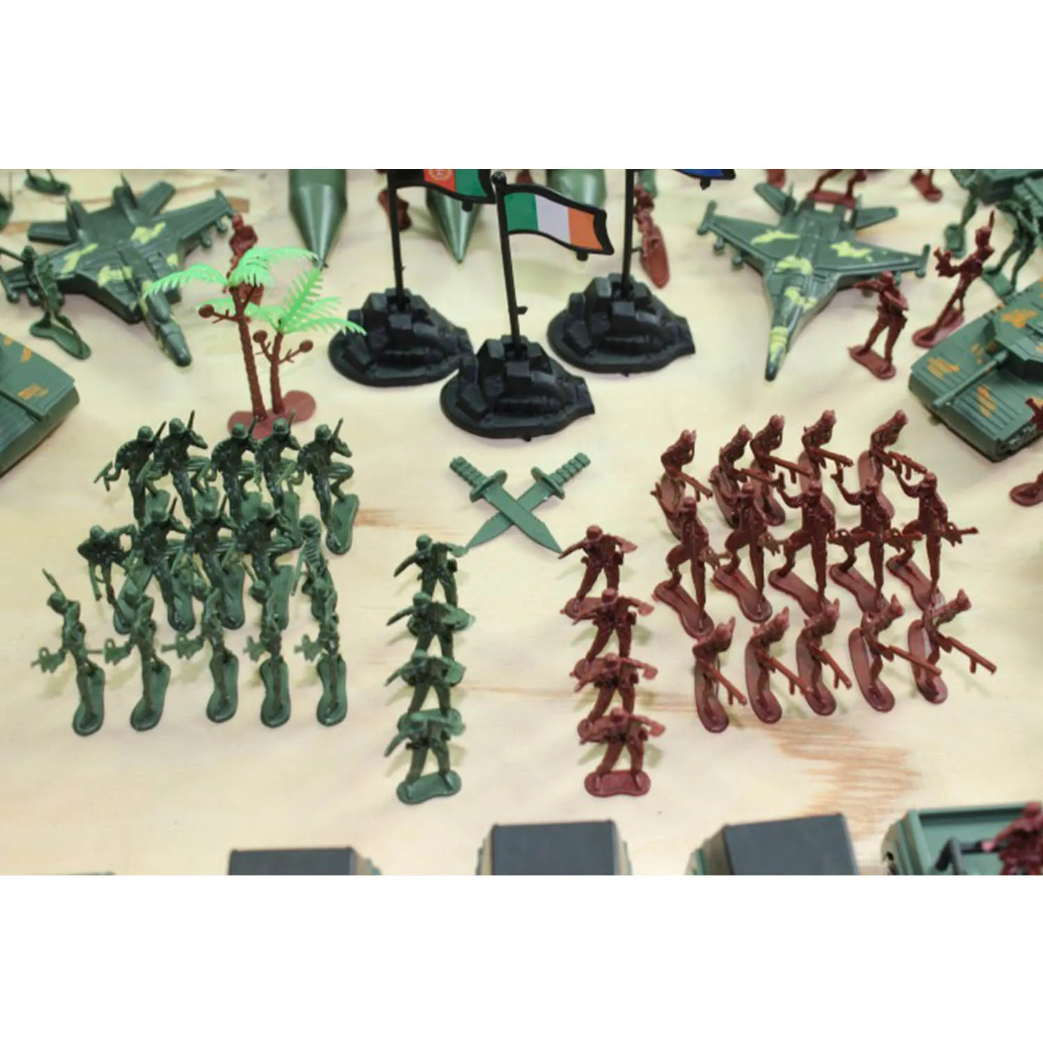 Figuras de Ação dos Homens Playset com Base do Exército Besegad Plástico Exército Grupo Batalha Soldado Militar Modelo Brinquedos Acessórios 307 Pçs 11 Brinquedos e hobbies