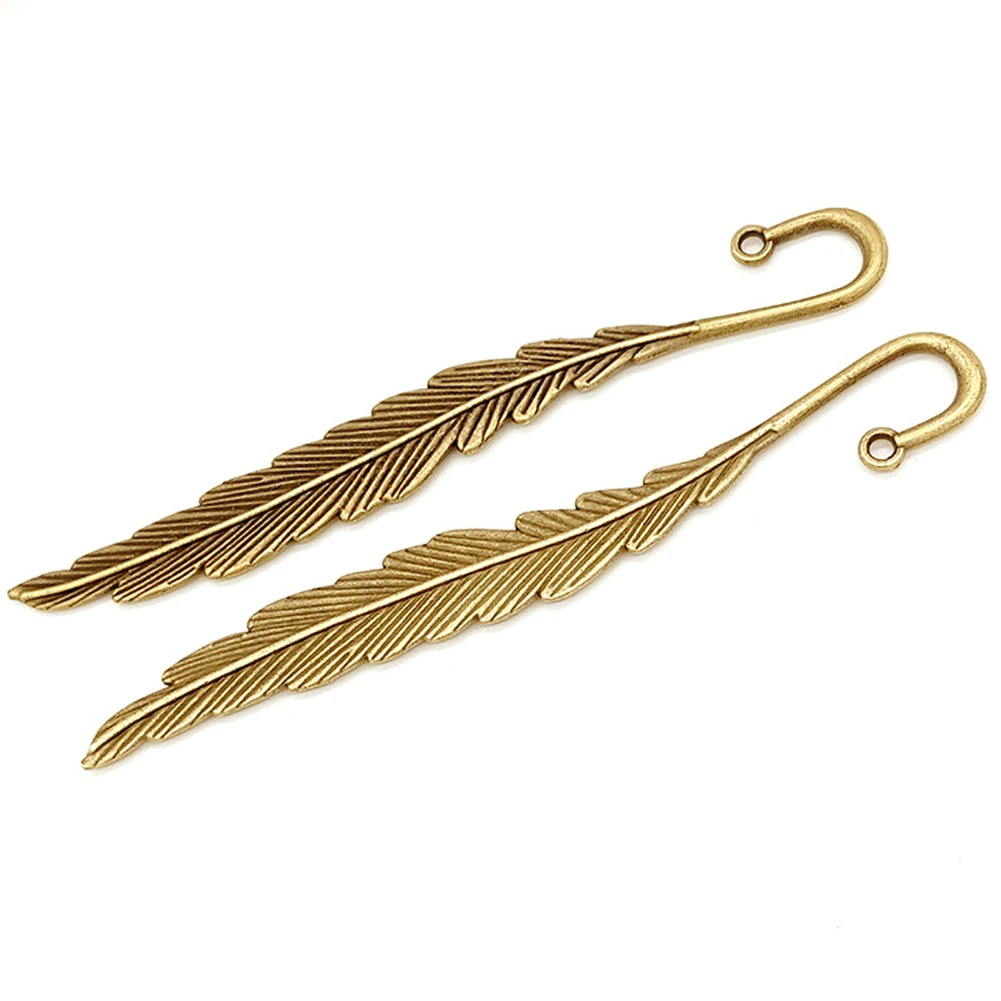 

2PCS Exquisite Retro School Unique Gift Office Feather Page Marker Pendant Bookmark Alloy