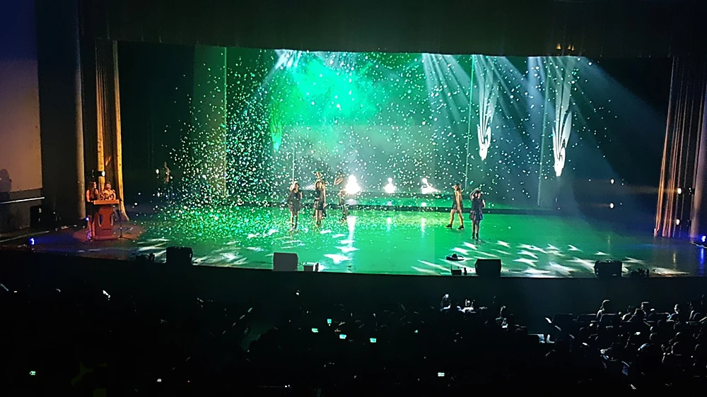 YM Confetti 36