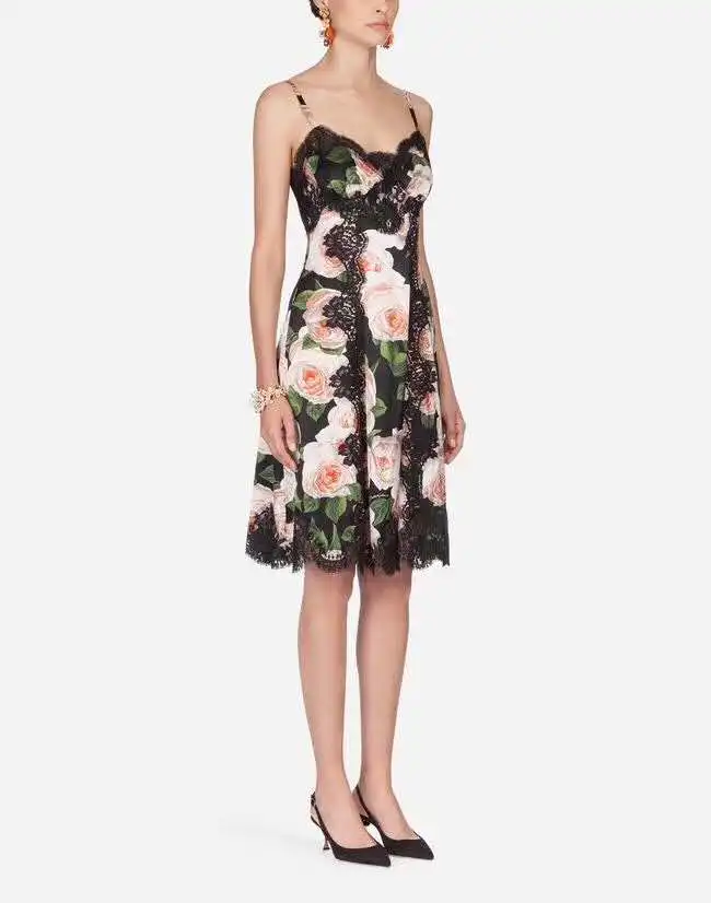 

2019 New Charming Printed Lace Spaghetti Strap Dress 190510SL01