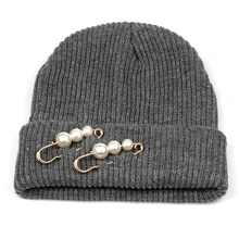 Новинка, вязаные зимние шапки, Женская Брошь, перламутровая шапка, женские теплые шапки Skullies, регулируемая одноцветная шапка унисекс, шапка gorros bonnet