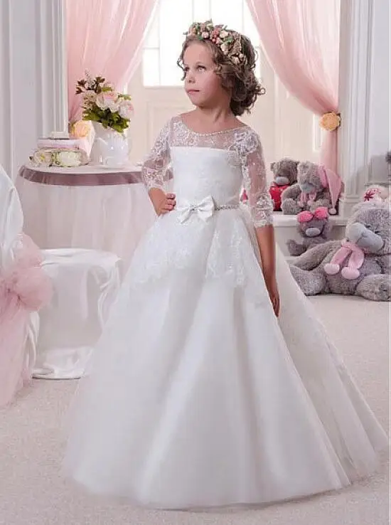 

Beige 2018 Flower Girl Dresses For Weddings Ball Gown Tulle Appliques Lace Up First Communion Dresses For Little Girls