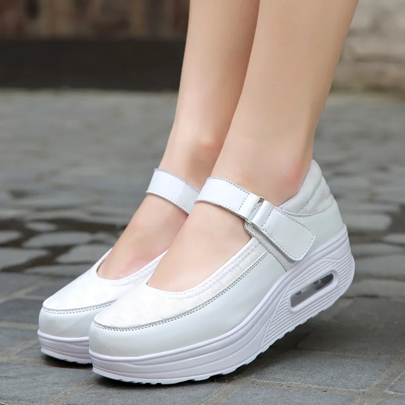 

High Heels Ladies Nurse Shoes 2019 Spring Fashion Women's Shoes British Style Increases Loafers Women Platform Shoes