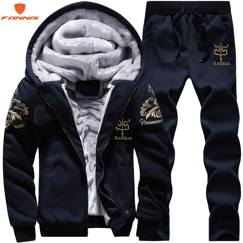 Kopen Mannen Grote Maat M 9XL Nieuwe Mannen Sets Herfst Sport Pak Sweatshirt + Track Broek Kleding Voor Mannen 2 stukken Sets Slanke Bovenkleding