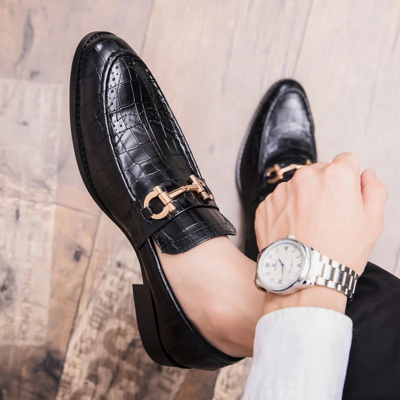 Мужские деловые туфли с перфорацией типа «броги»; роскошная мужская обувь под платье с крокодилом; мужские повседневные лоферы из натуральной кожи для свадебной вечеринки