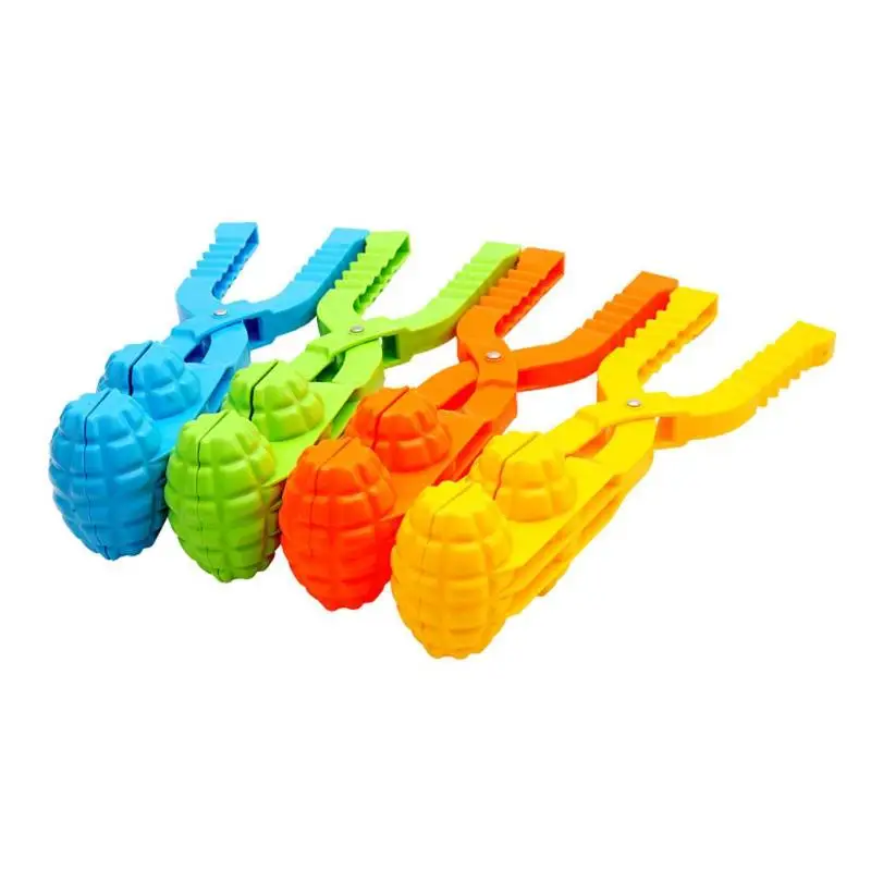 Snow Ball Clip for Kids Snow Ball Fighting Mould with Handle Winter Outdoor Sports Outdoor Activities Snowball Scoop Clip Tool Grenade Shaped Snowball Makers Tool 
