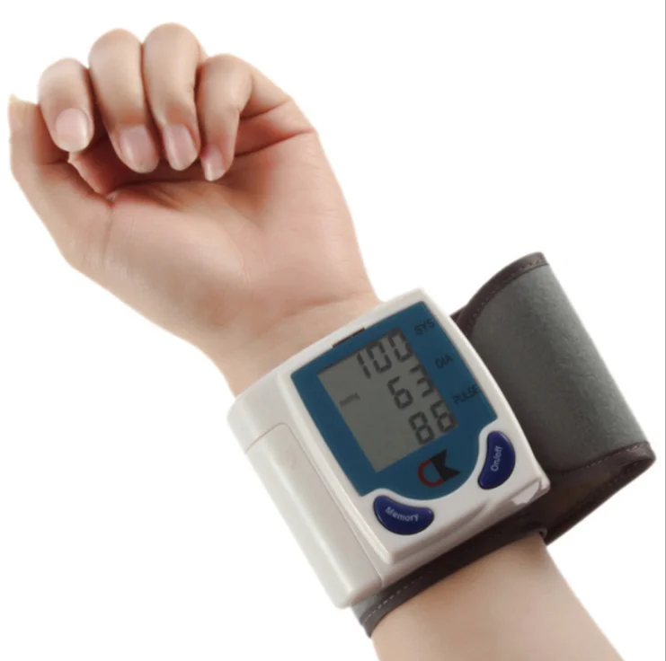 

Blood Pressure Monitor Wrist Blood Pressure Meter Sphygmomanometer With LCD Digital Display Wrist Type Blood Measurement High Bl