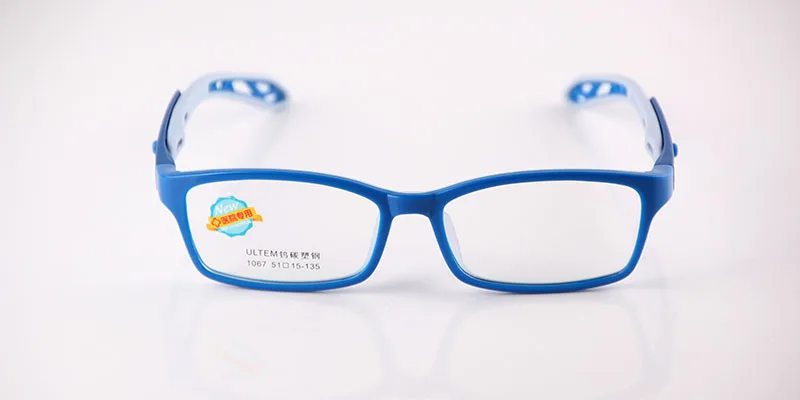 1067 blue3